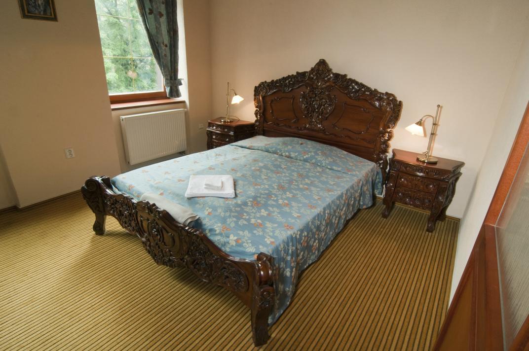 Hotel Na Kafkove オストラヴァ エクステリア 写真