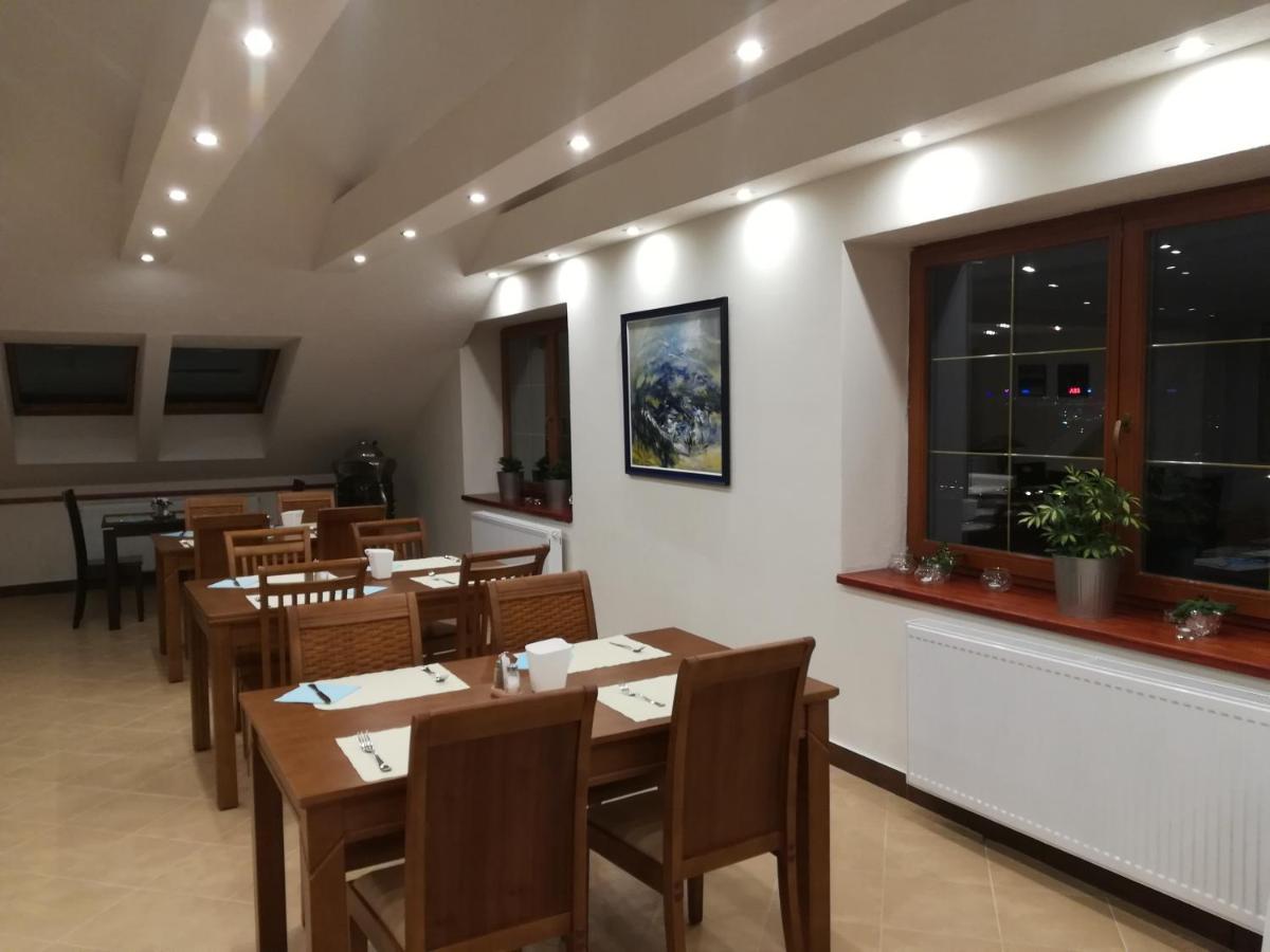 Hotel Na Kafkove オストラヴァ エクステリア 写真